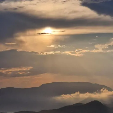ホームステイ Iztuzu Sunset *